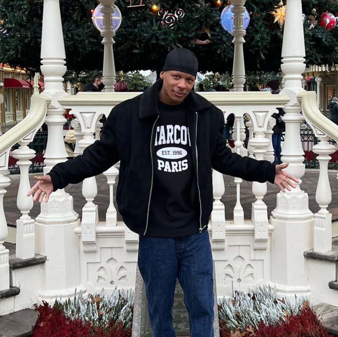 Profile image placeholder