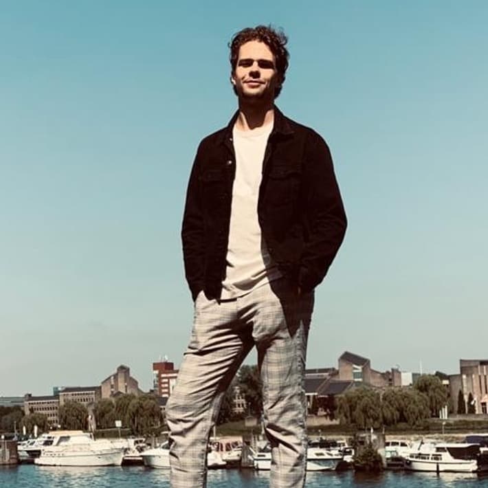 Profile image placeholder