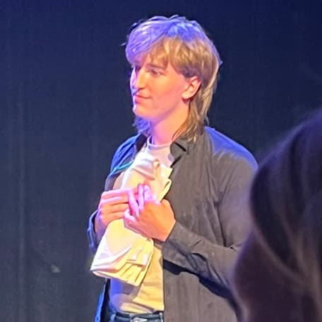 Profile image placeholder