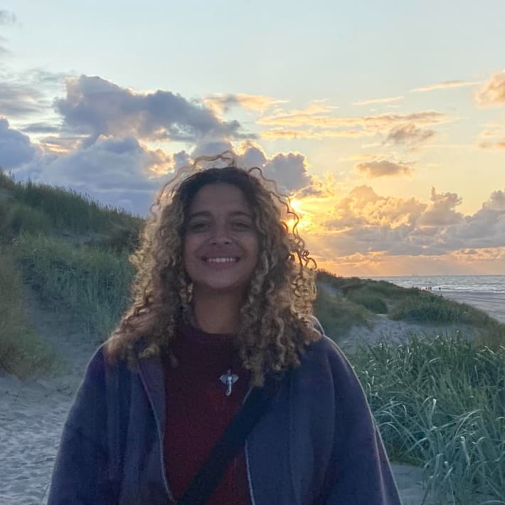 Profile image placeholder