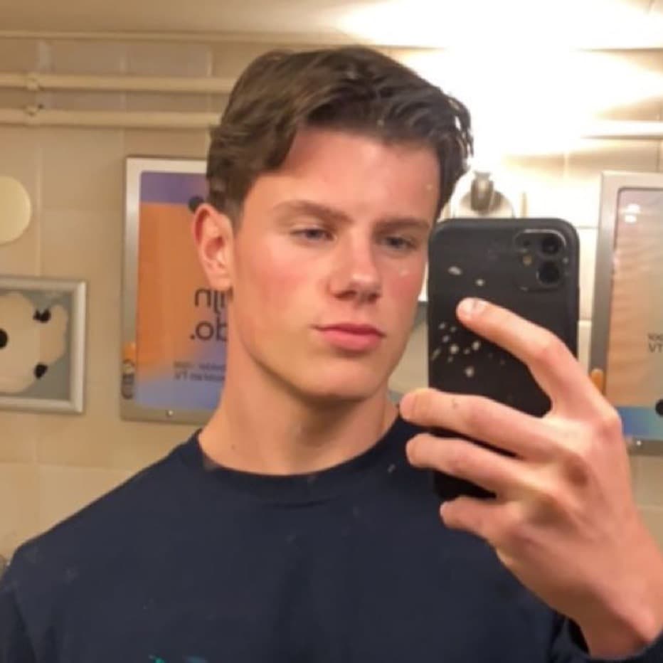 Profile image placeholder